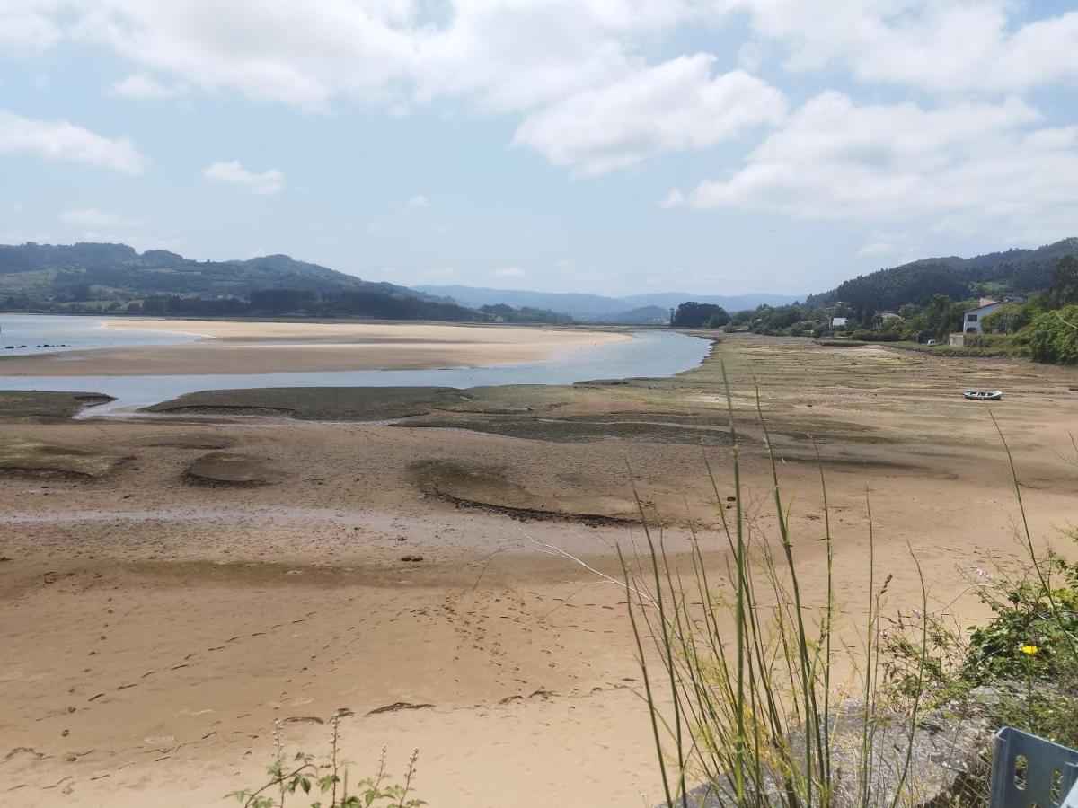 Apartamento Pie De Playa, El Puntal-Villaviciosa ビリャビシオサ エクステリア 写真